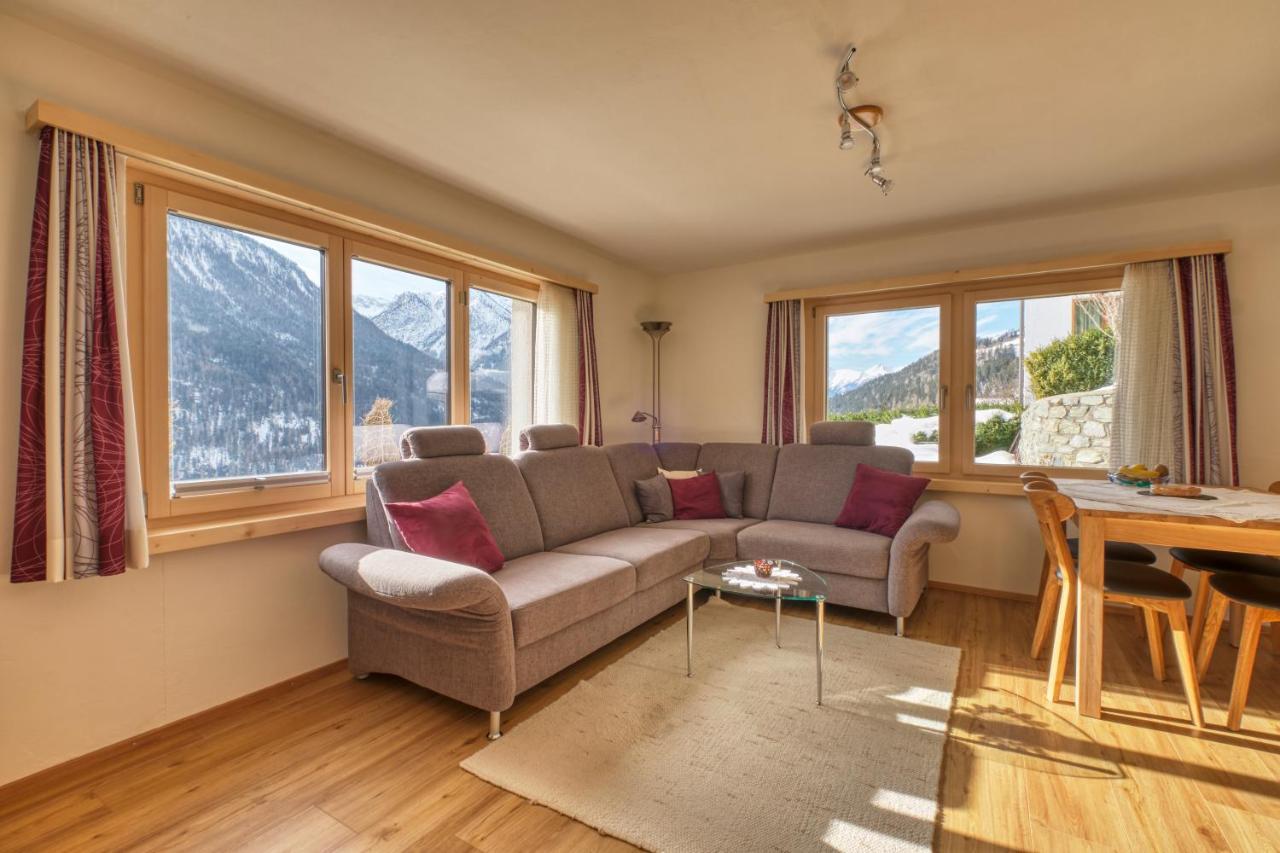 Ferienwohnung Chasa Plajet Ramosch Exterior foto